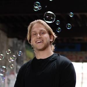 Meet your Posher, Sam